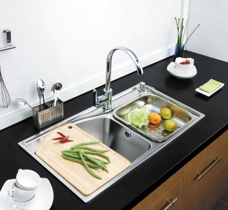 Stainless steel faucet6.jpg